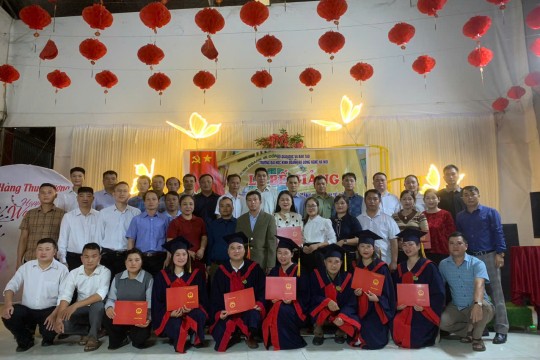 LỄ TỐT NGHIỆP HÌNH THỨC VỪA LÀM VỪA HỌC NĂM 2025-NGÀNH LUẬT KINH TẾ-HG5